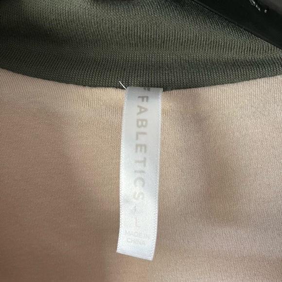 Fabletics Sherpa Crop Jacket - Picture 2 of 5